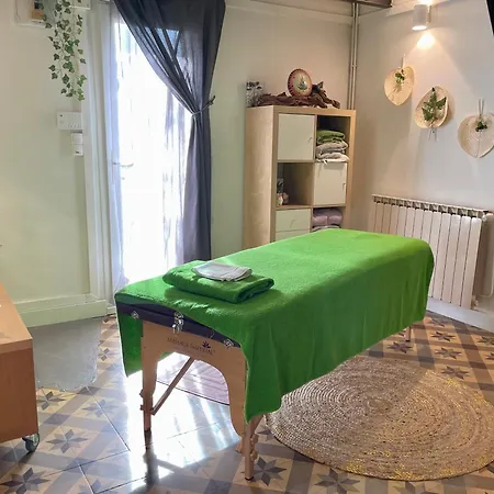 Petite Maison De Avec Jardin Quartier Calme * Nimes