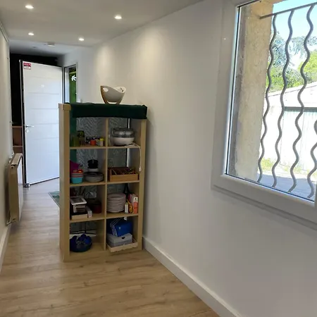 Petite Maison De Avec Jardin Quartier Calme Semesterbostad Nîmes