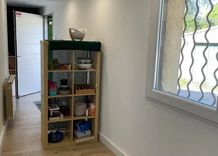 Petite Maison De Avec Jardin Quartier Calme Σπίτι διακοπών Νιμ