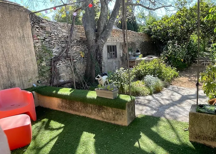 Σπίτι διακοπών Petite Maison De Avec Jardin Quartier Calme